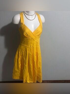 Calvin Klein Yellow Halter Dress V-Neck Pleated Fit & Flare - Size 2
